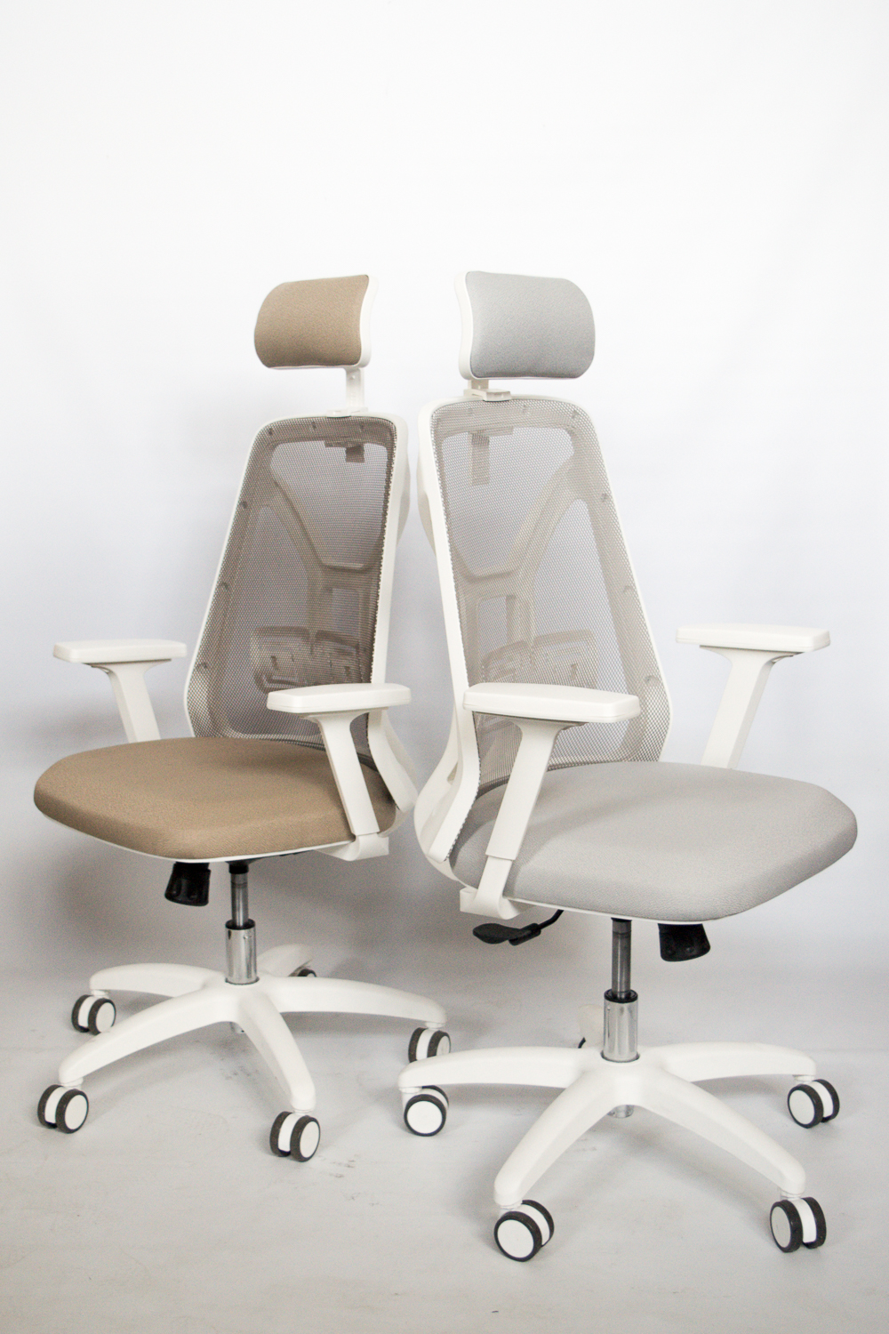 silla tokio blanca apoyacabezas scala3 d